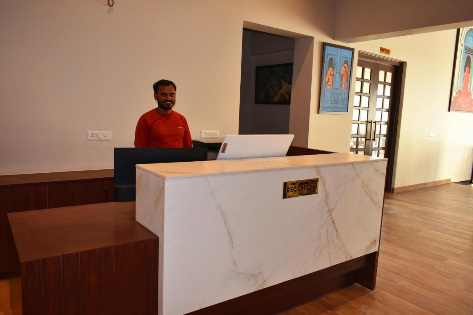 Rega Manivedya The Jungle Trail Resort Mukteshwar Bagian luar foto